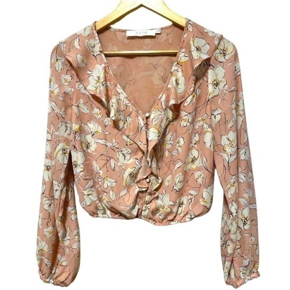 ASTR The Label Floral Ruffle Blouse